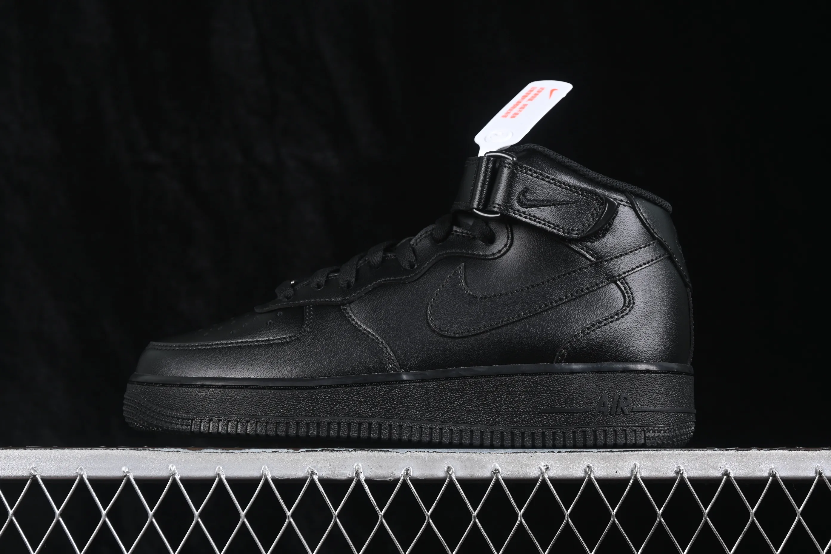 All categories Nk Air Force 1 Air Force series Nk Air Force 1 Mid Air Force mid-top Nike Air Force 1'07 Mid Air Force One China all-black casual sneakers CW2289-001
